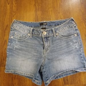 a.n.a jean shorts
